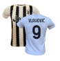 kit Maglia Juventus Vlahovic 9  ufficiale replica 2022/2023 con pantaloncino nero 